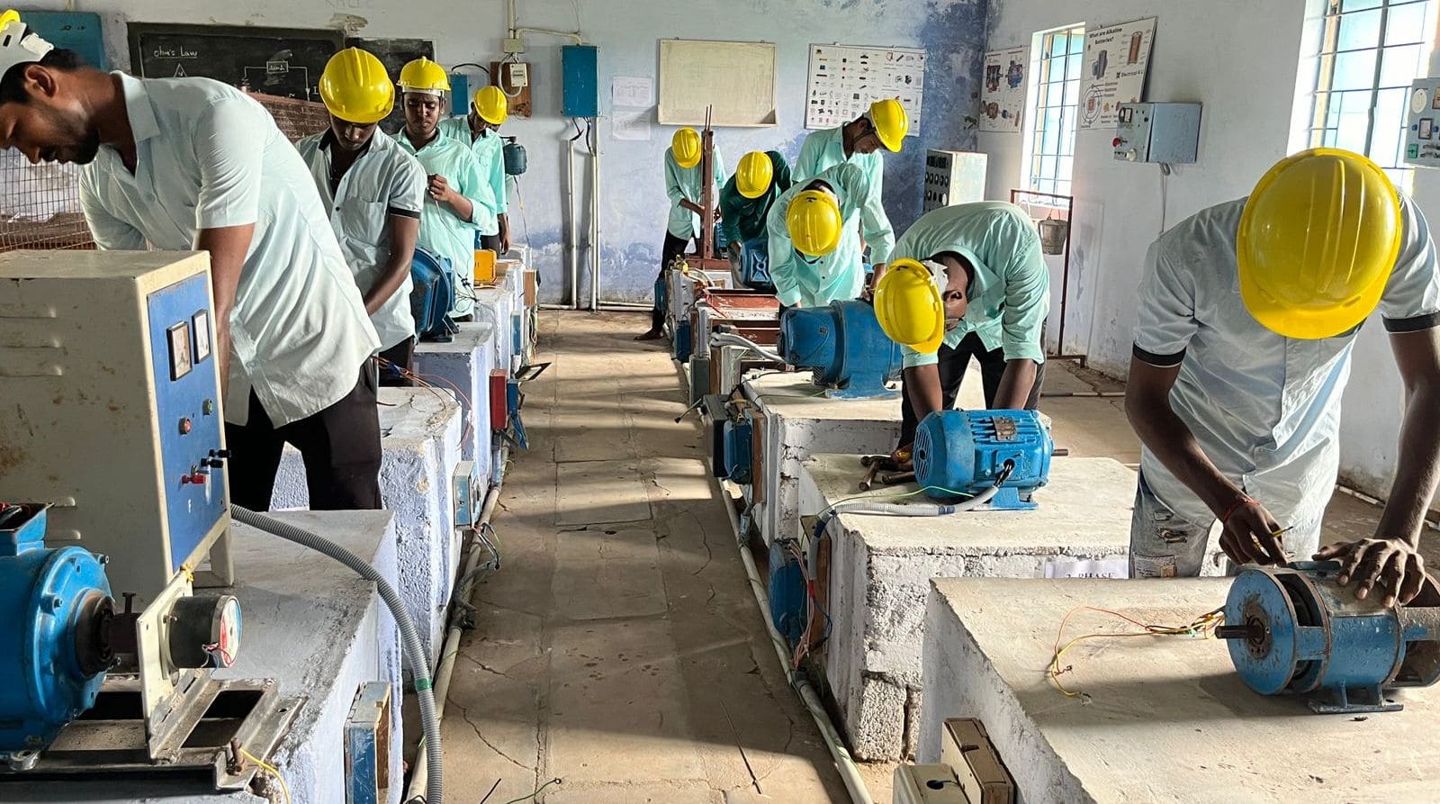ITI college in r.s.mangalam